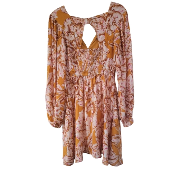 Band Of The FreexBand Of Gypsies XS Flowy Floral Babydoll Mini Dress Gold Blush - Picture 3 of 14